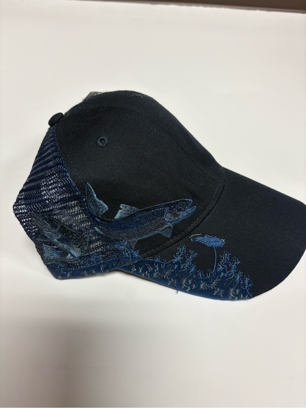Wildlife Men Black Fish Embroidered Trucker Cap Mesh Back Adjustable Hat